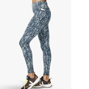 Sweaty Betty Beetle Blue Herringbone Print 7/8 Power Workout Leggings Medium